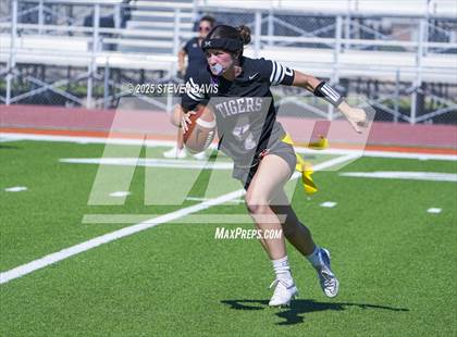 Thumbnail 3 in Campo Verde vs. Millennium photogallery.
