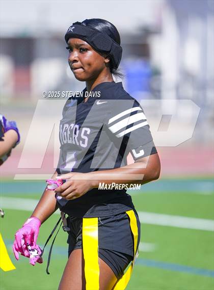 Thumbnail 2 in Campo Verde vs. Millennium photogallery.