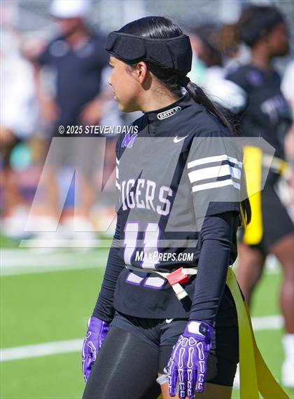 Thumbnail 3 in Campo Verde vs. Millennium photogallery.