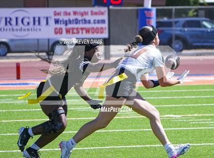 Thumbnail 3 in Campo Verde vs. Millennium photogallery.