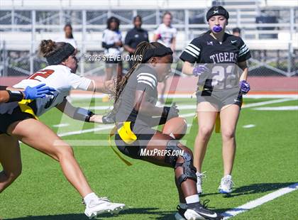 Thumbnail 2 in Campo Verde vs. Millennium photogallery.