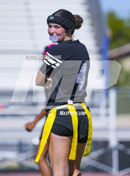 Thumbnail 3 in Campo Verde vs. Millennium photogallery.