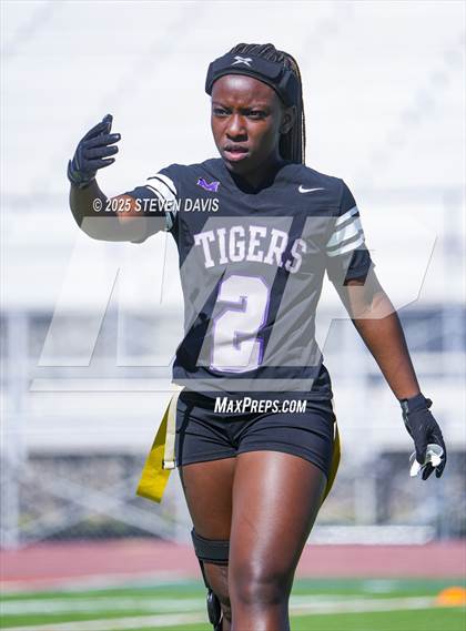 Thumbnail 3 in Campo Verde vs. Millennium photogallery.