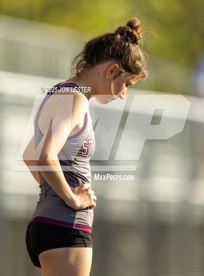 Thumbnail 2 in Stillwater/Greenwich/Berlin-New Lebanon Track Meet photogallery.