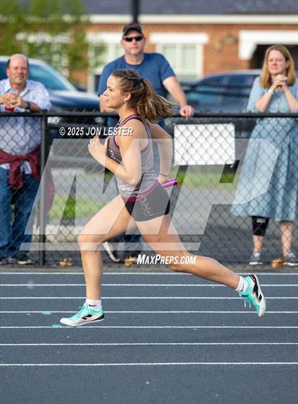 Thumbnail 3 in Stillwater/Greenwich/Berlin-New Lebanon Track Meet photogallery.