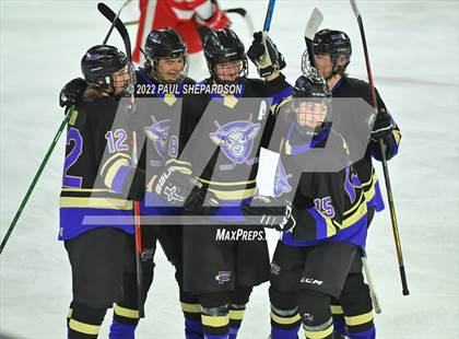 Thumbnail 2 in Regis Jesuit vs. Fort Collins (CHSAA 5A State Quarterfinal Game) photogallery.