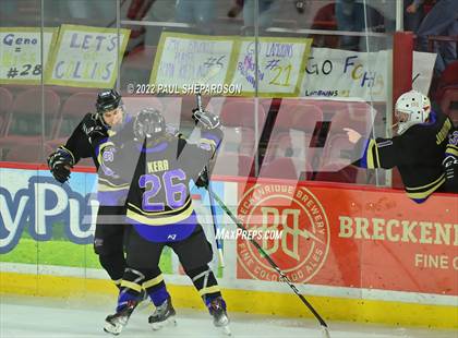Thumbnail 2 in Regis Jesuit vs. Fort Collins (CHSAA 5A State Quarterfinal Game) photogallery.