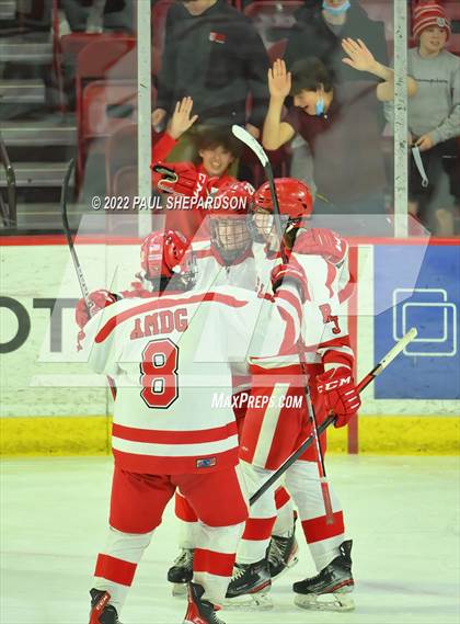 Thumbnail 1 in Regis Jesuit vs. Fort Collins (CHSAA 5A State Quarterfinal Game) photogallery.