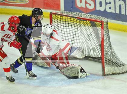 Thumbnail 2 in Regis Jesuit vs. Fort Collins (CHSAA 5A State Quarterfinal Game) photogallery.