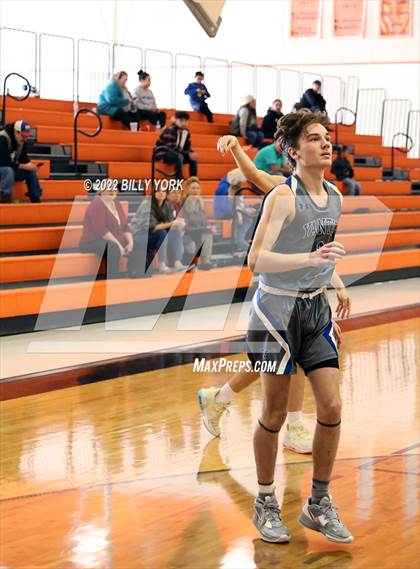 Thumbnail 3 in Grand Saline vs Yantis photogallery.