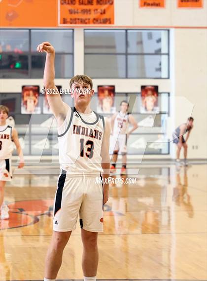 Thumbnail 1 in Grand Saline vs Yantis photogallery.