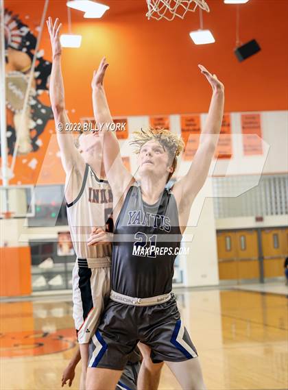 Thumbnail 3 in Grand Saline vs Yantis photogallery.