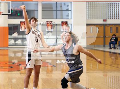 Thumbnail 2 in Grand Saline vs Yantis photogallery.
