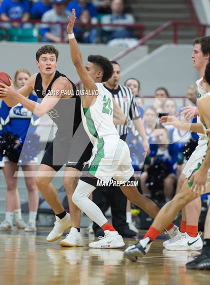 Thumbnail 1 in ThunderRidge vs. Grandview (CHSAA 5A Final Four) photogallery.