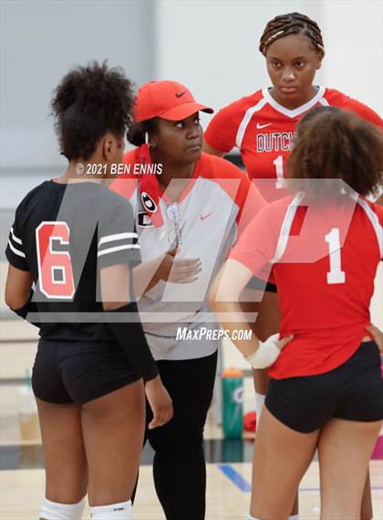 Thumbnail 3 in Brookstone vs Dutchtown (Southside Classic) photogallery.