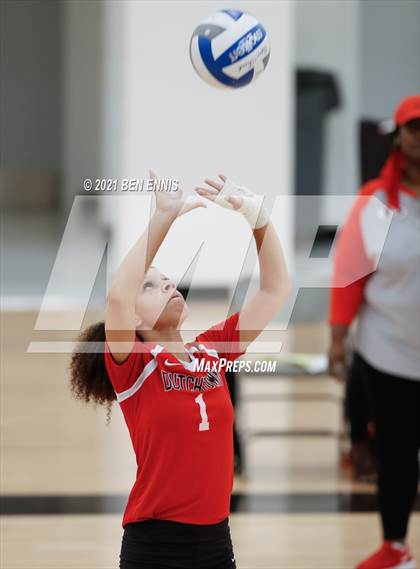 Thumbnail 1 in Brookstone vs Dutchtown (Southside Classic) photogallery.
