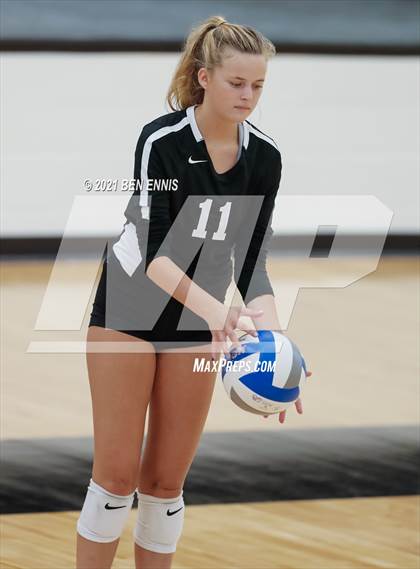 Thumbnail 3 in Brookstone vs Dutchtown (Southside Classic) photogallery.