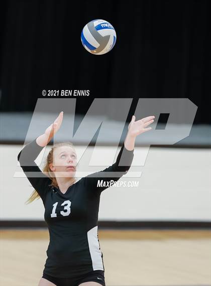 Thumbnail 2 in Brookstone vs Dutchtown (Southside Classic) photogallery.