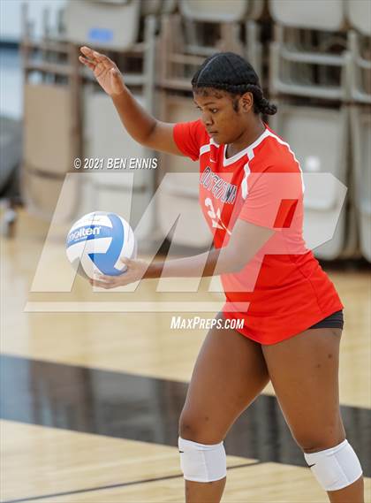 Thumbnail 3 in Brookstone vs Dutchtown (Southside Classic) photogallery.