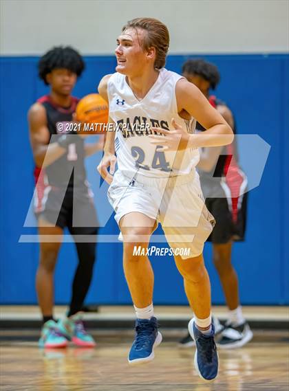 Thumbnail 2 in Berean Baptist Academy @ Fayetteville Academy photogallery.