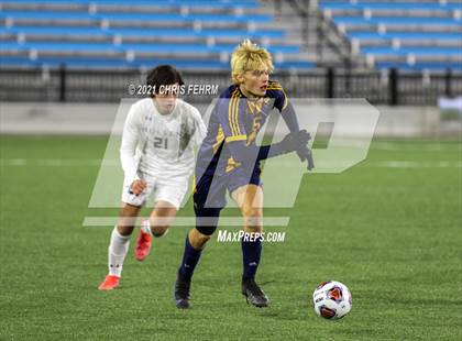 Thumbnail 2 in Mullen vs. Northfield (CHSAA 4A Finals) photogallery.