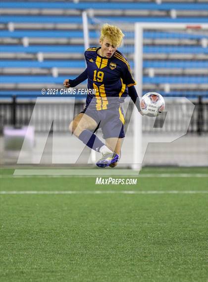 Thumbnail 3 in Mullen vs. Northfield (CHSAA 4A Finals) photogallery.