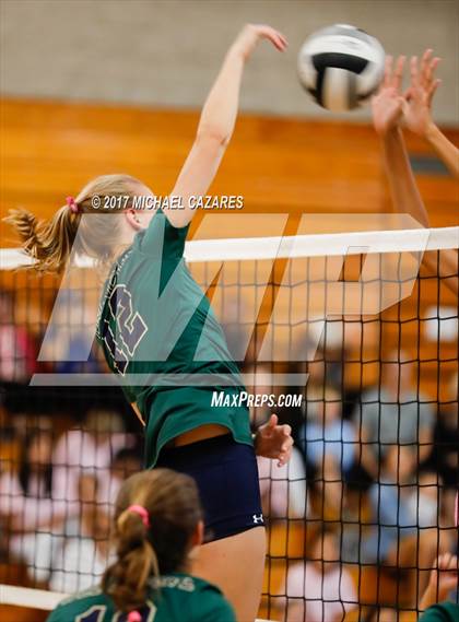 Thumbnail 1 in Del Norte @ Rancho Bernardo photogallery.