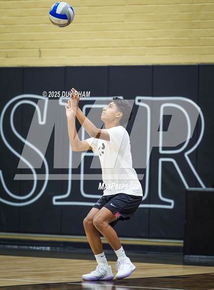Thumbnail 2 in Newport Harbor @ Servite photogallery.