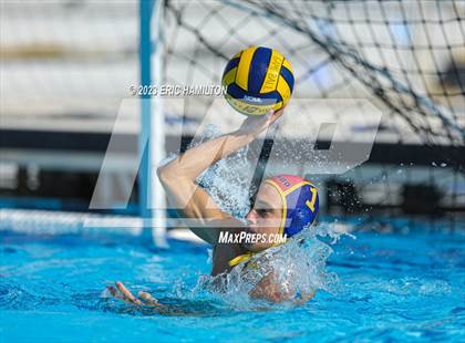 Thumbnail 3 in Crespi @ El Segundo photogallery.