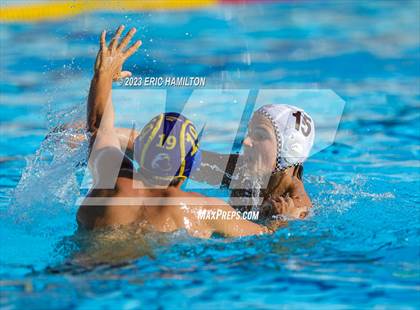 Thumbnail 1 in Crespi @ El Segundo photogallery.