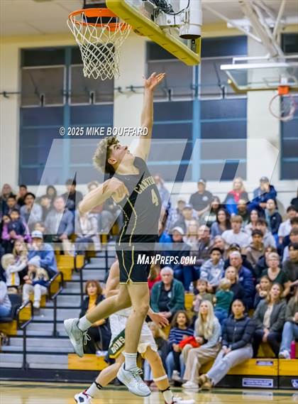 Thumbnail 2 in Santa Barbara vs Canyon (CIF-SS D1 Round 2 Playoff) photogallery.