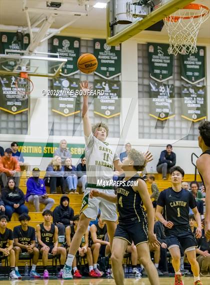 Thumbnail 2 in Santa Barbara vs Canyon (CIF-SS D1 Round 2 Playoff) photogallery.