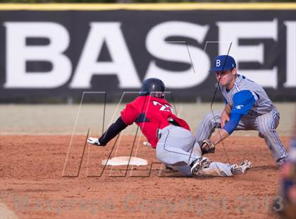 Thumbnail 2 in Bingham vs. Milton (National High School Invitational) photogallery.