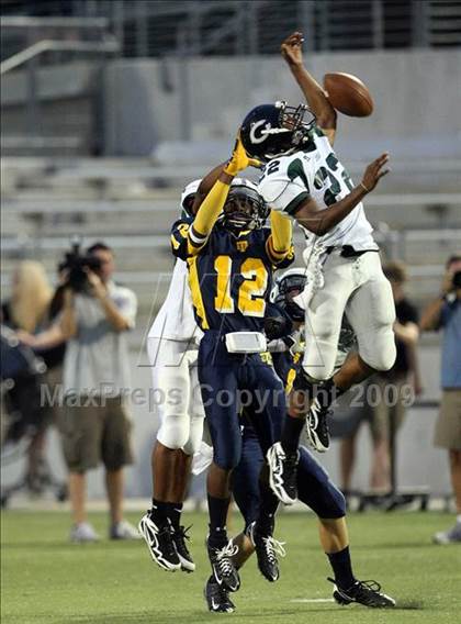 Thumbnail 3 in Connally @ Stony Point photogallery.
