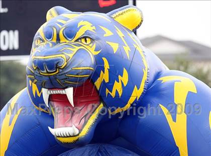 Thumbnail 1 in Connally @ Stony Point photogallery.