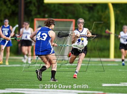 Thumbnail 1 in Brookfield East/Brookfield Central @ West/North/South/Catholic Memorial photogallery.