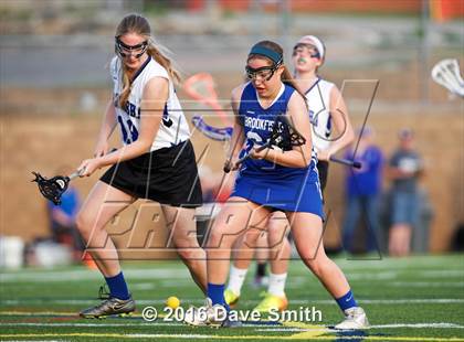Thumbnail 2 in Brookfield East/Brookfield Central @ West/North/South/Catholic Memorial photogallery.