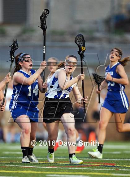 Thumbnail 2 in Brookfield East/Brookfield Central @ West/North/South/Catholic Memorial photogallery.