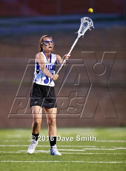 Thumbnail 1 in Brookfield East/Brookfield Central @ West/North/South/Catholic Memorial photogallery.