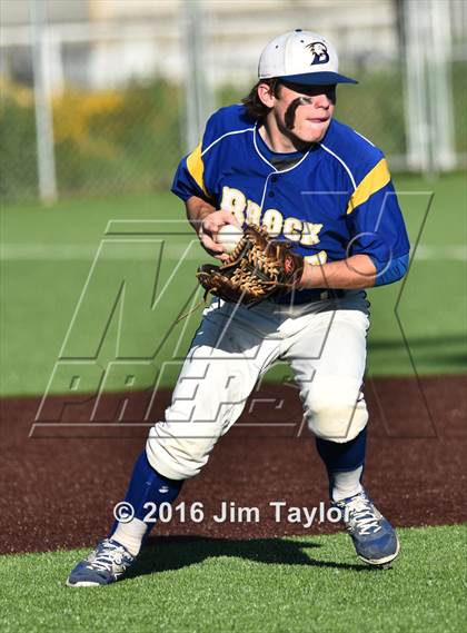 Thumbnail 1 in Brock vs Peaster (UIL 3A Regional Quarterfinal) photogallery.