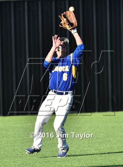 Thumbnail 3 in Brock vs Peaster (UIL 3A Regional Quarterfinal) photogallery.
