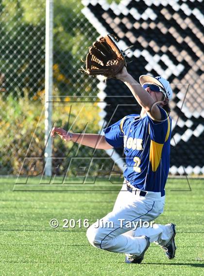 Thumbnail 1 in Brock vs Peaster (UIL 3A Regional Quarterfinal) photogallery.