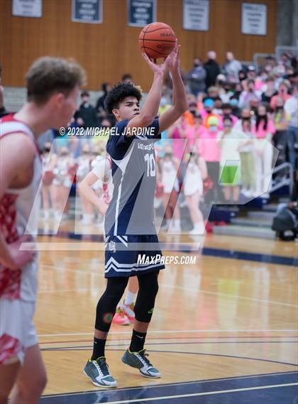 Thumbnail 1 in Gonzaga Prep vs. Mount Si (WIAA 4A Regional Playoff) photogallery.