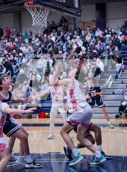 Thumbnail 2 in Gonzaga Prep vs. Mount Si (WIAA 4A Regional Playoff) photogallery.