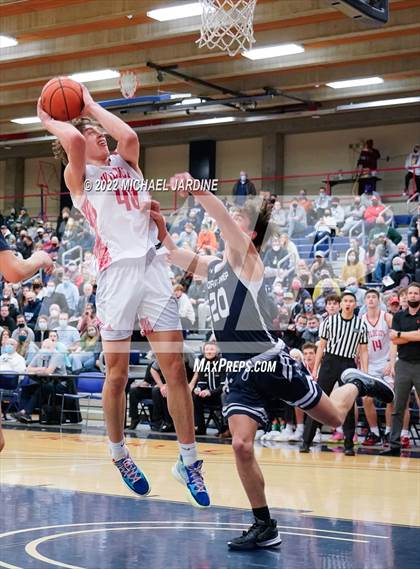 Thumbnail 2 in Gonzaga Prep vs. Mount Si (WIAA 4A Regional Playoff) photogallery.