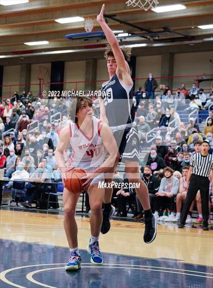 Thumbnail 1 in Gonzaga Prep vs. Mount Si (WIAA 4A Regional Playoff) photogallery.