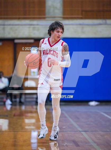 Thumbnail 3 in Gonzaga Prep vs. Mount Si (WIAA 4A Regional Playoff) photogallery.