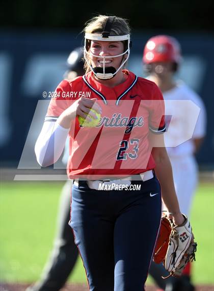 Thumbnail 1 in Tennessee vs. Georgia All-Star Classic photogallery.