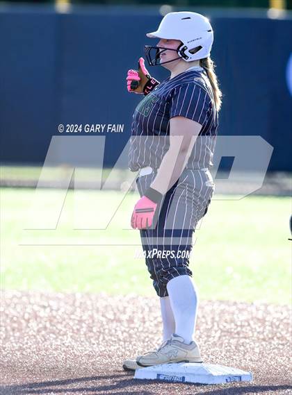 Thumbnail 2 in Tennessee vs. Georgia All-Star Classic photogallery.