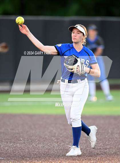 Thumbnail 1 in Tennessee vs. Georgia All-Star Classic photogallery.